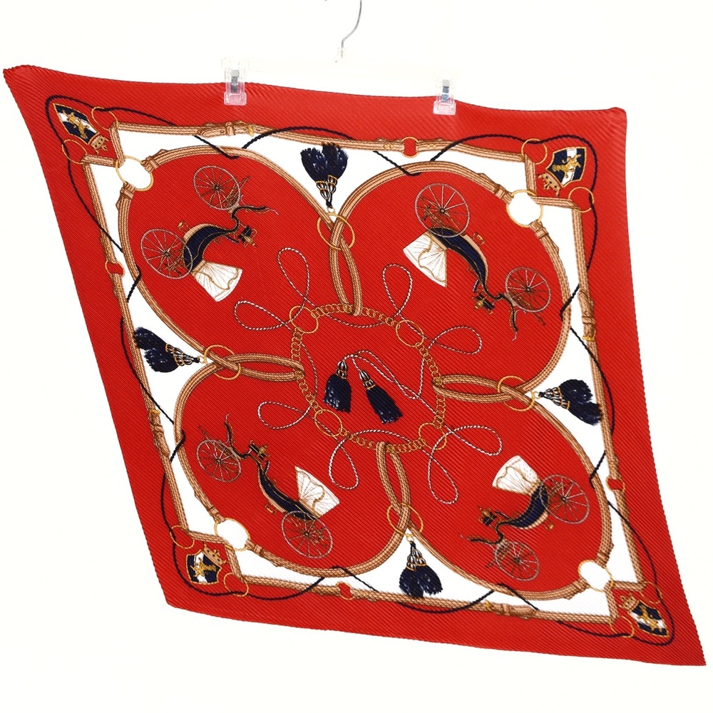 Made in Italy Red Carriage Horse Bit Pleated Scarf